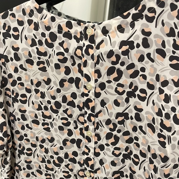 Leopard print too - Picture 4 of 4